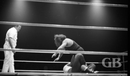 Pamero Firpo, The Missing Link, with an Indian Death Lock on Kowalski.